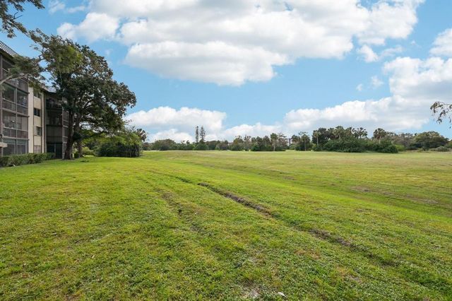 6301 N Falls Circle Drive 111, Lauderhill, FL 33319