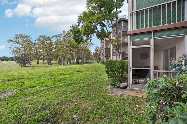 6301 N Falls Circle Drive 111, Lauderhill, FL 33319