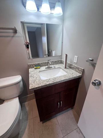 6301 N Falls Circle Drive 111, Lauderhill, FL 33319