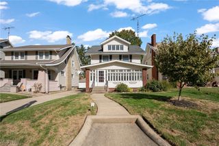 1410 Perkins Avenue NW, Canton, OH 44703