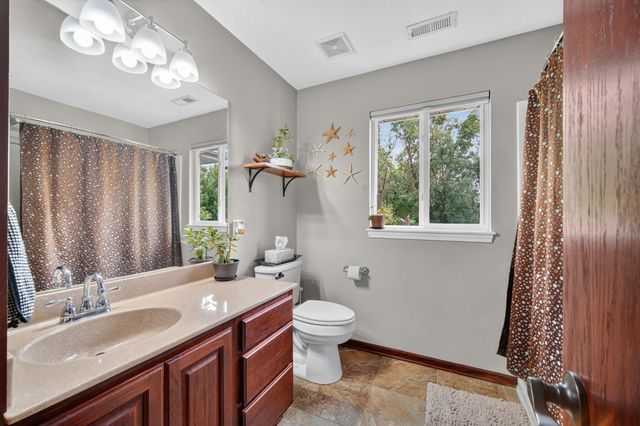 12306 Townsend Avenue, Urbandale, IA 50323