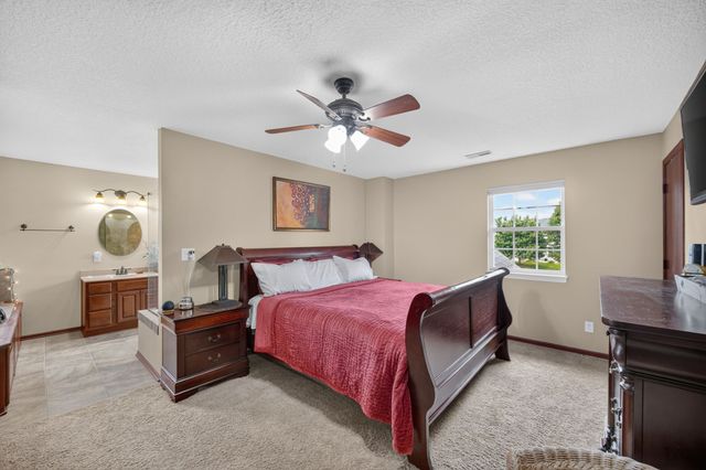 12306 Townsend Avenue, Urbandale, IA 50323