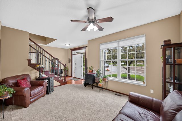 12306 Townsend Avenue, Urbandale, IA 50323