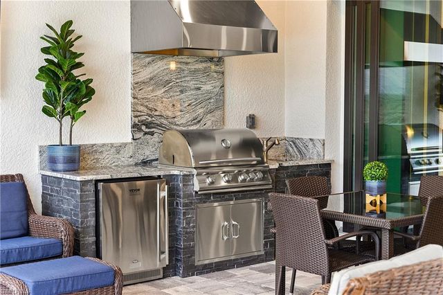 20549 Napa LOOP, Estero, FL 33928