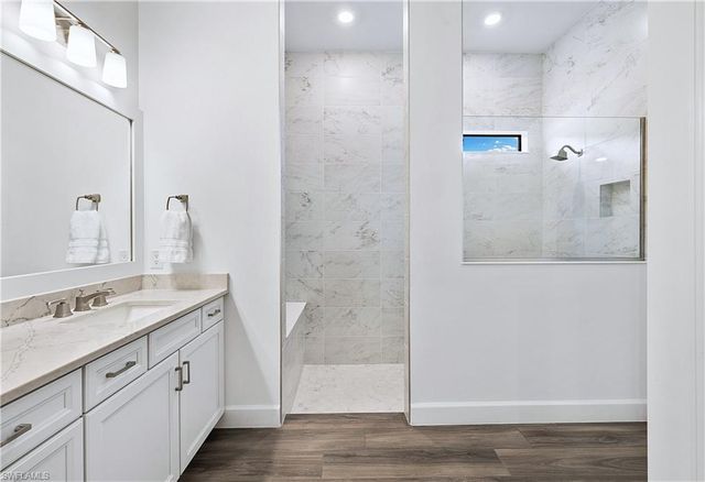 20549 Napa LOOP, Estero, FL 33928