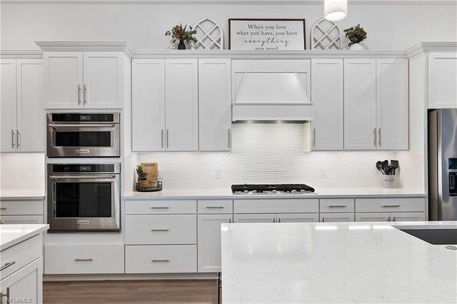 20549 Napa LOOP, Estero, FL 33928