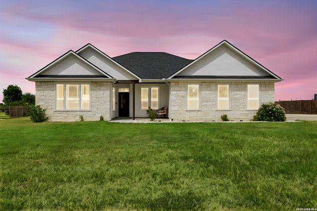 192 Kimbrough, Seguin, TX 78155