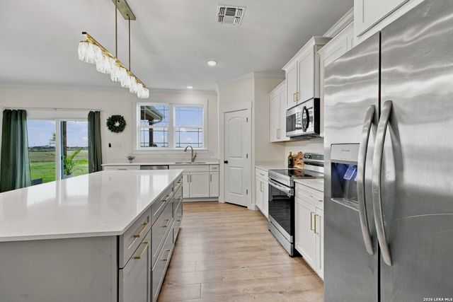 192 Kimbrough, Seguin, TX 78155