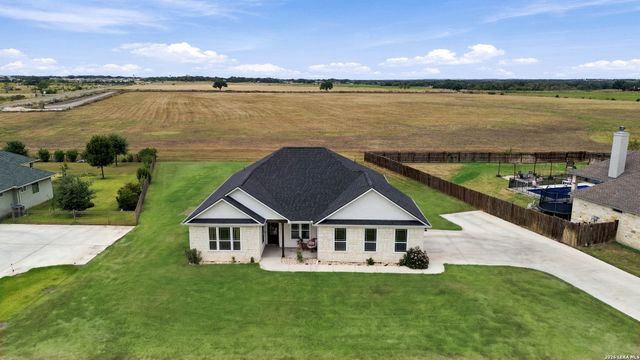 192 Kimbrough, Seguin, TX 78155