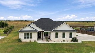 192 Kimbrough, Seguin, TX 78155