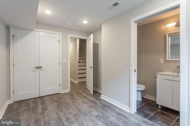 2010 N 8TH ST, Philadelphia, PA 19122