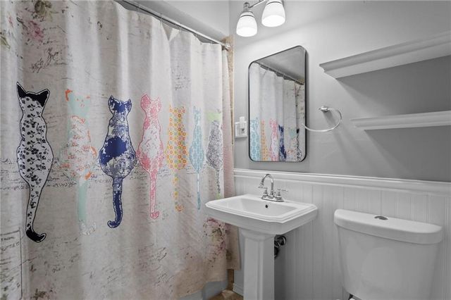 1059 Lindridge Drive NE, Atlanta, GA 30324