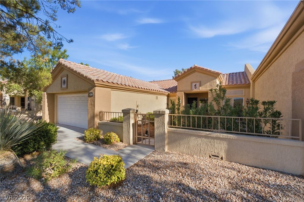 9812 Villa Ridge Drive, Las Vegas, NV 89134 — exterior
