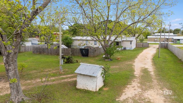 15874 Machulka Lane, Silverhill, AL 36576