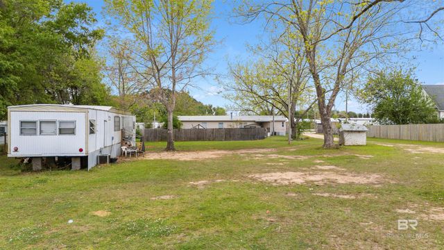 15874 Machulka Lane, Silverhill, AL 36576