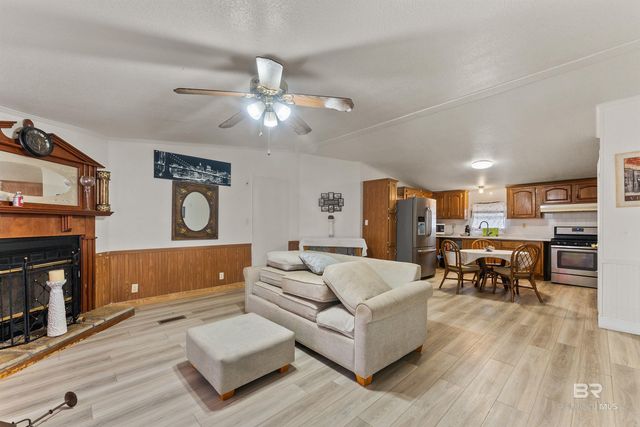 15874 Machulka Lane, Silverhill, AL 36576