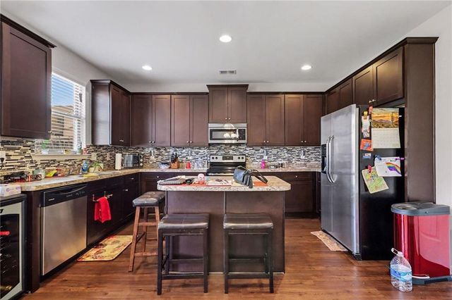 6320 Headwaters Way, Rex, GA 30273