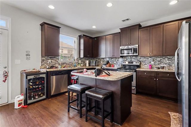 6320 Headwaters Way, Rex, GA 30273