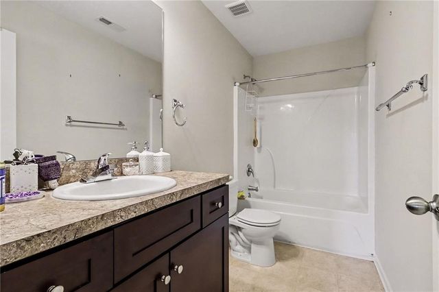 6320 Headwaters Way, Rex, GA 30273