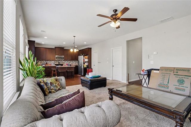 6320 Headwaters Way, Rex, GA 30273