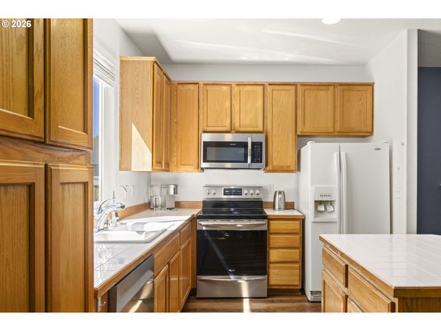 3418 Nw 30TH Cir, Camas, WA 98607