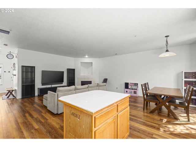 3418 Nw 30TH Cir, Camas, WA 98607