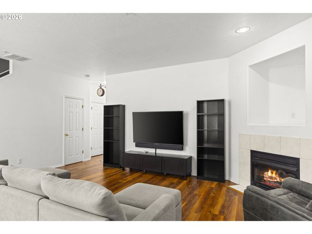 3418 Nw 30TH Cir, Camas, WA 98607