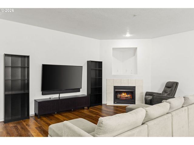 3418 Nw 30TH Cir, Camas, WA 98607