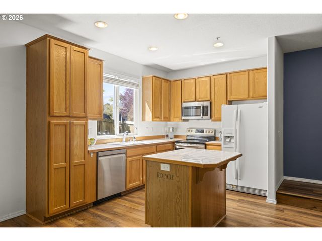 3418 Nw 30TH Cir, Camas, WA 98607