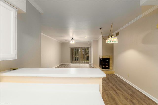 2450 Wickersham LN 1001, Austin, TX 78741
