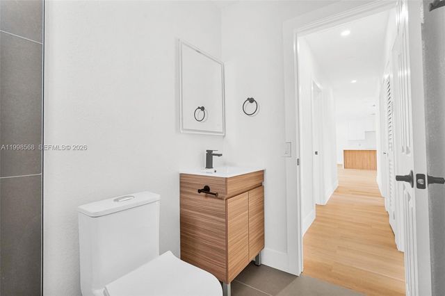 2225 NW 195th St, Miami Gardens, FL 33056