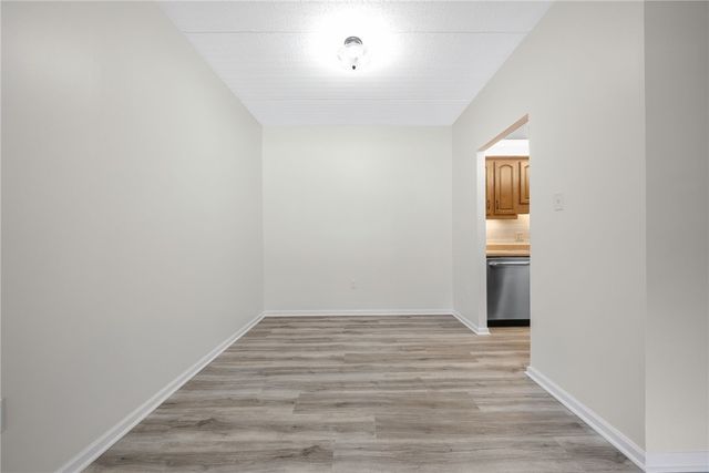 5600 Munhall Rd 201, Squirrel Hill, PA 15217
