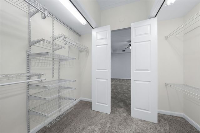 5600 Munhall Rd 201, Squirrel Hill, PA 15217