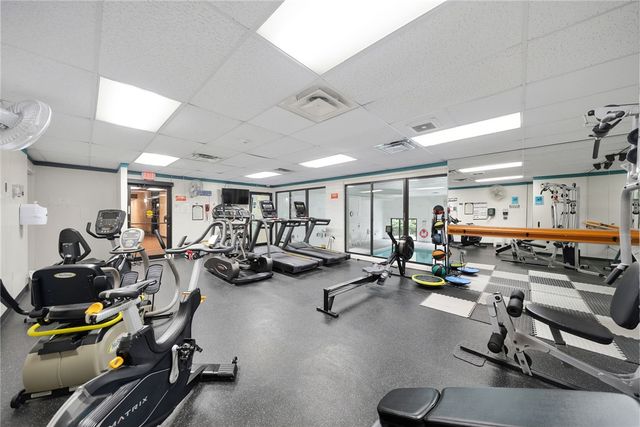 5600 Munhall Rd 201, Squirrel Hill, PA 15217