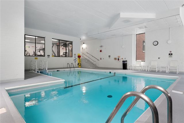 5600 Munhall Rd 201, Squirrel Hill, PA 15217