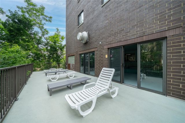 5600 Munhall Rd 201, Squirrel Hill, PA 15217