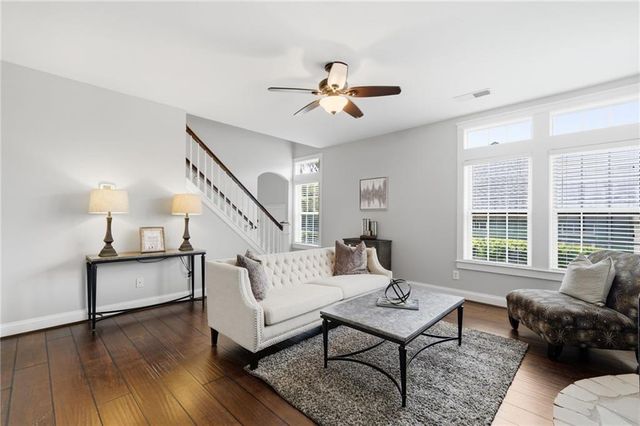 1041 Bridgemill Avenue, Canton, GA 30114