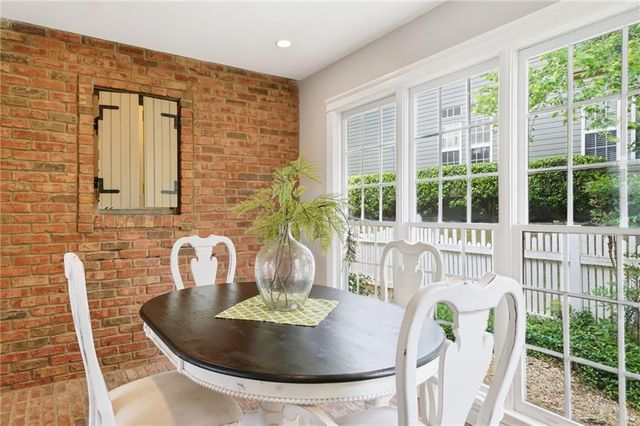 1041 Bridgemill Avenue, Canton, GA 30114