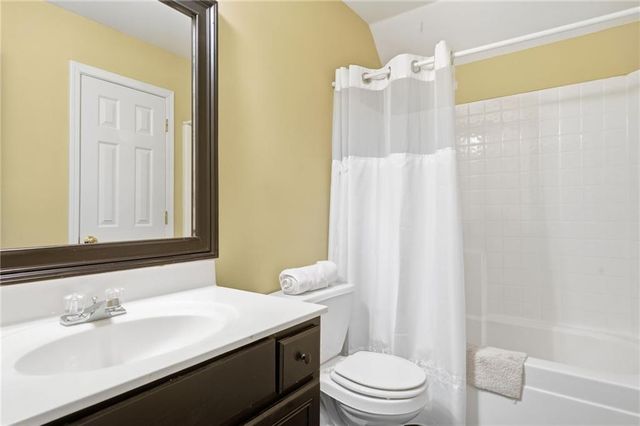 1041 Bridgemill Avenue, Canton, GA 30114