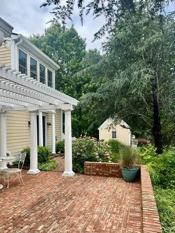 1041 Bridgemill Avenue, Canton, GA 30114