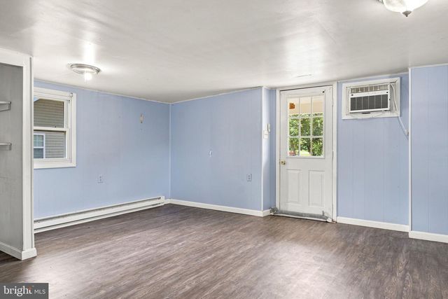 1024 FRONT ROYAL PIKE, Winchester, VA 22602
