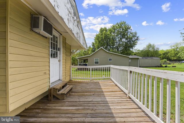 1024 FRONT ROYAL PIKE, Winchester, VA 22602