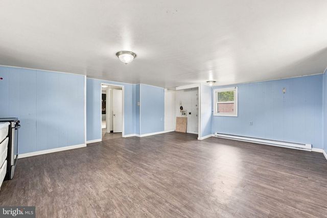 1024 FRONT ROYAL PIKE, Winchester, VA 22602