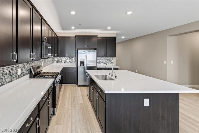 10862 Lewis Pointe Avenue, Las Vegas, NV 89166