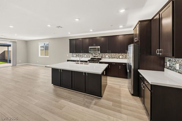 10862 Lewis Pointe Avenue, Las Vegas, NV 89166