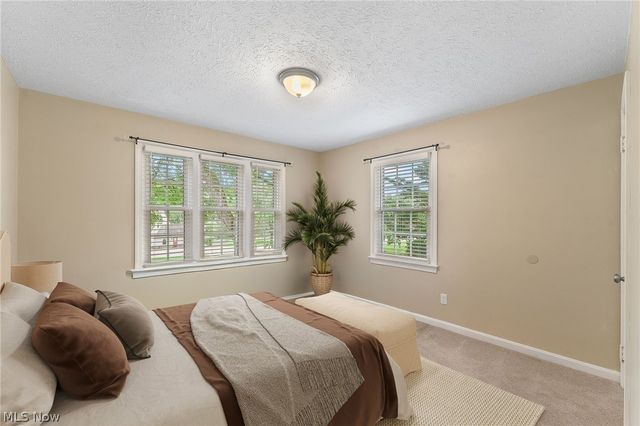 7539 Youngstown Pittsburgh Road, Poland, OH 44514