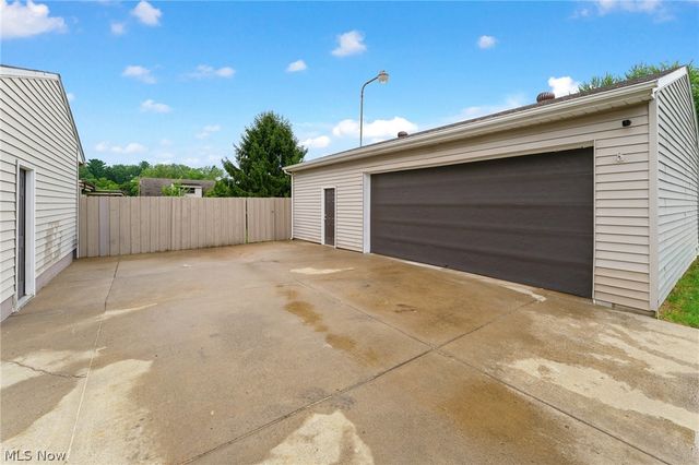 7539 Youngstown Pittsburgh Road, Poland, OH 44514