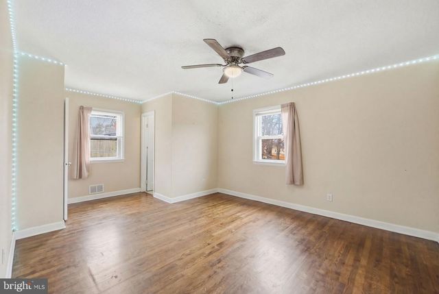 7421 HENDRICKS DR, Hyattsville, MD 20784