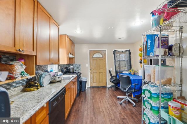 7421 HENDRICKS DR, Hyattsville, MD 20784