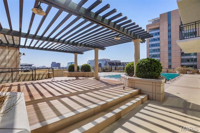 4909 Laclede Avenue 1104, St Louis, MO 63108